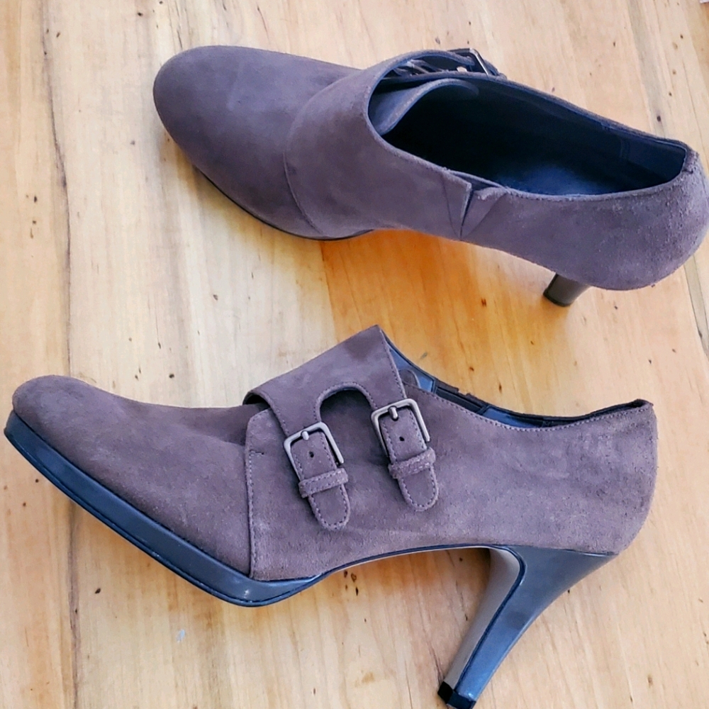 Womens Anne Klein Suede Leather Heels